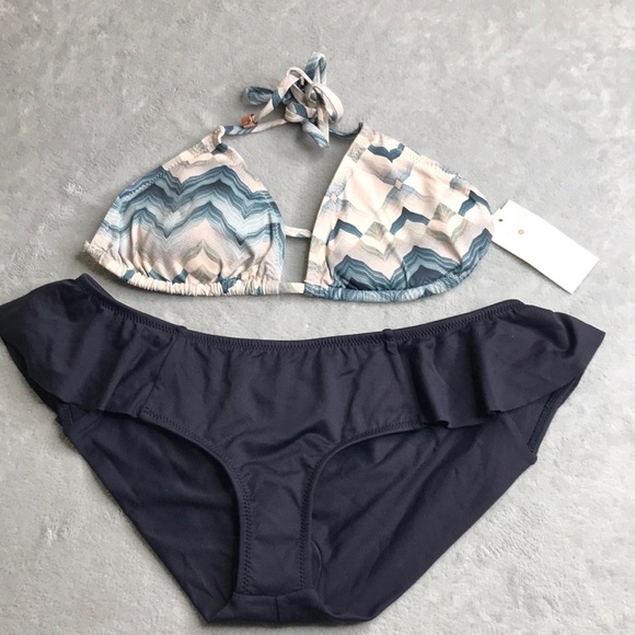 Eberjey Bikini Size Medium New with tags - Picture 1 of 9